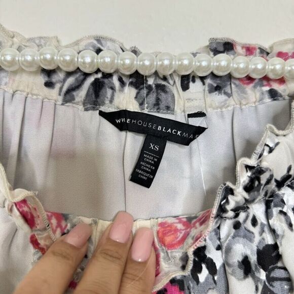 White House Black Market Blouse XS Off Shoulder Silk Blend Floral Textured Top - Picture 4 of 15